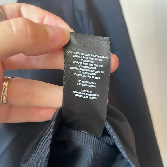 Aritzia Babaton Contour Squareneck Longsleeve Black - Picture 10 of 10